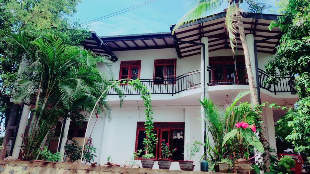 Mount Nature Villa Hikkaduwa Phòng bức ảnh